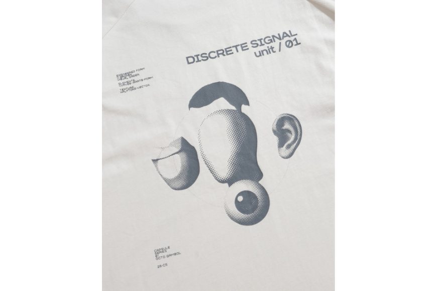 Discrete Signal Graphic Tee (17)