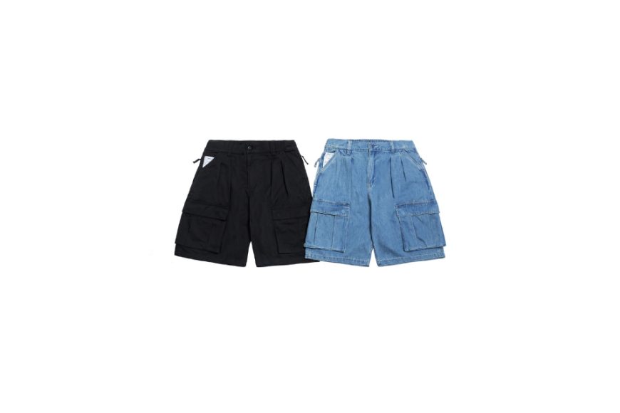 Knee-Length Cargo Shorts (1)