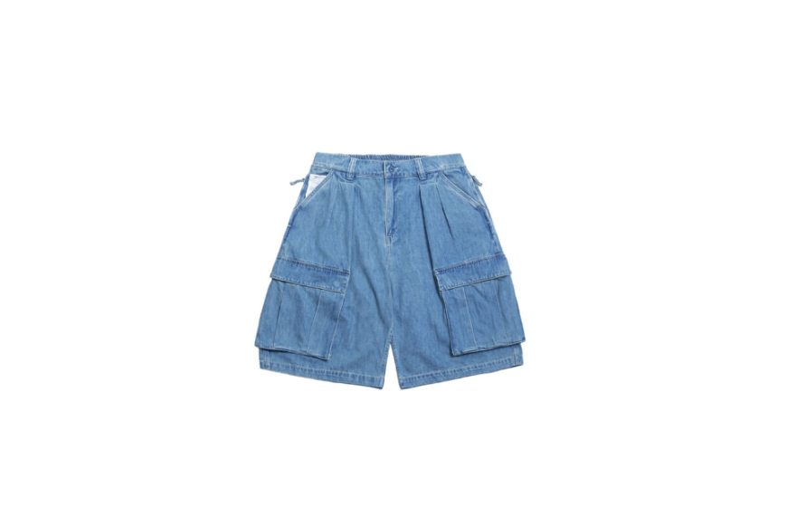Knee-Length Cargo Shorts (8)