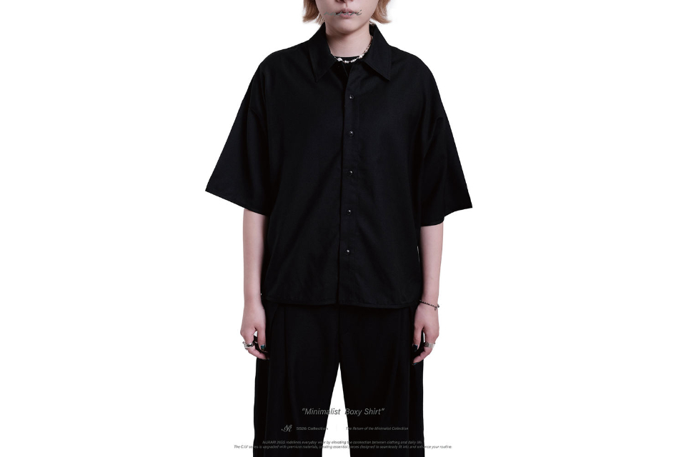 Minimalist boxy shirt (3)