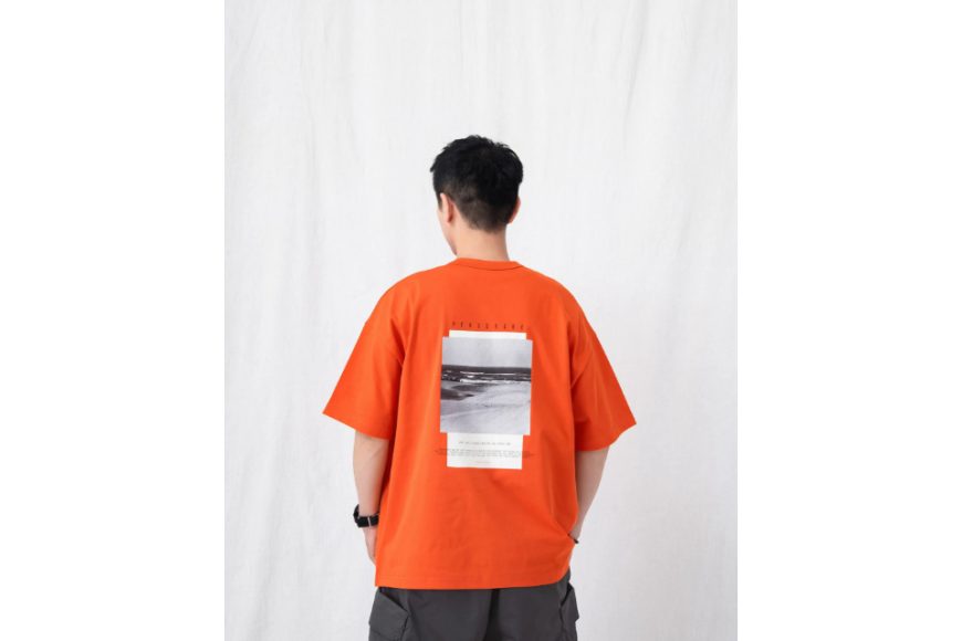 Monochrome Graphic Photo T-Shirt (3)
