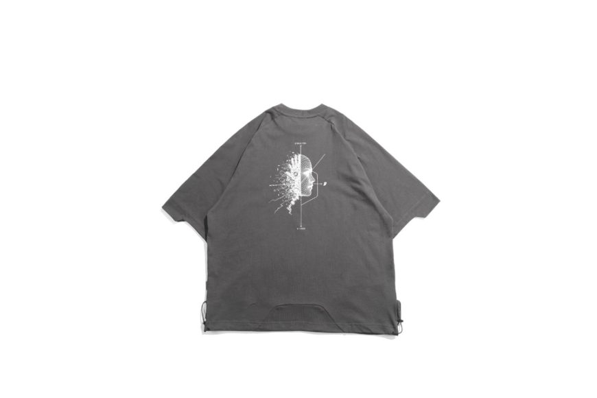 Visor Print Tee (10)