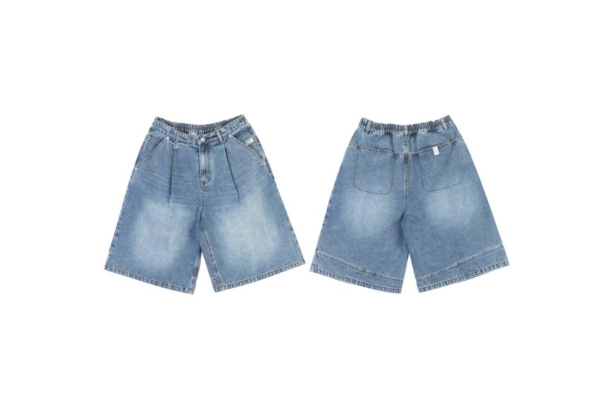Washed Denim Pleated Jorts (0)