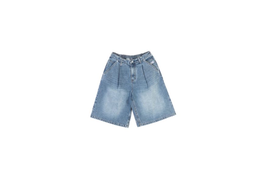Washed Denim Pleated Jorts (8)