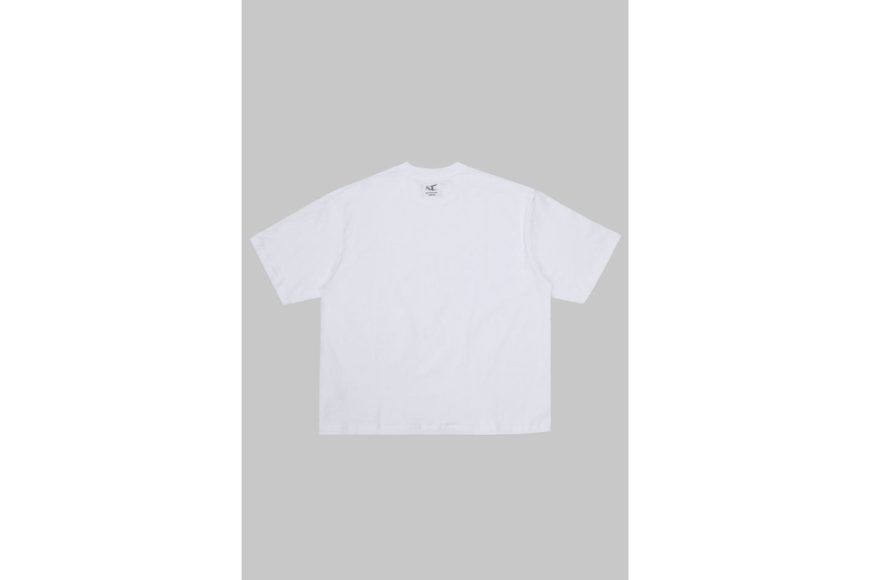 EarPods Tee (12)
