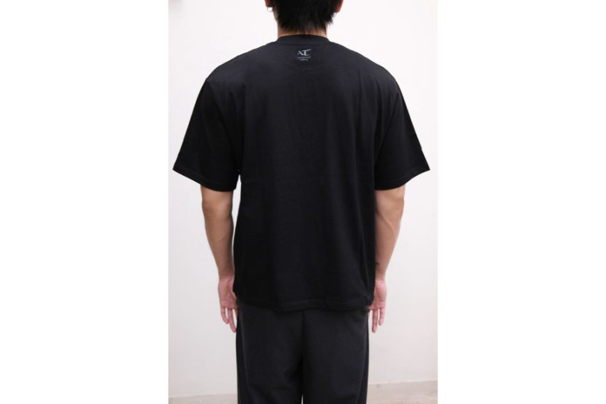 EarPods Tee (3)