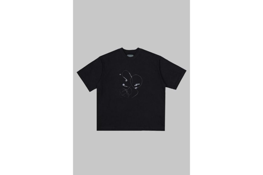 EarPods Tee (7)