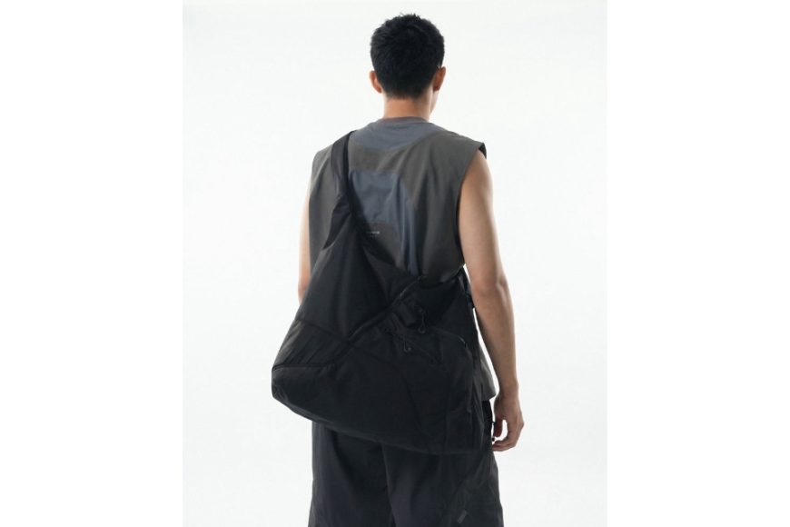 Flow Sling Bag (7)