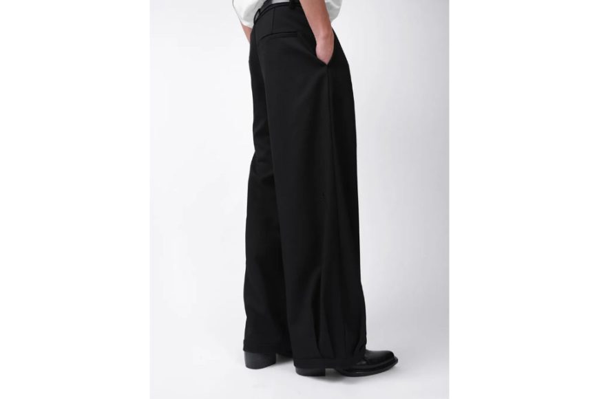 NA-P01 Pleated Trousers (4)