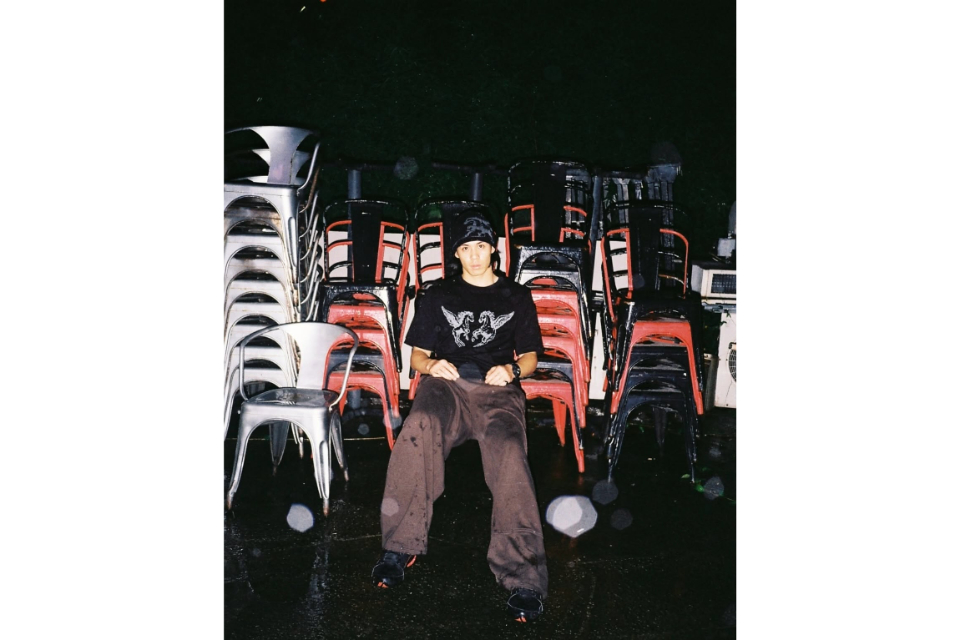 Wing Steed Tee (1)