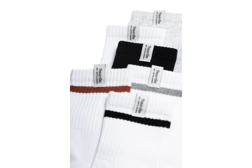 Classic Crew Socks & Striped Socks (21)
