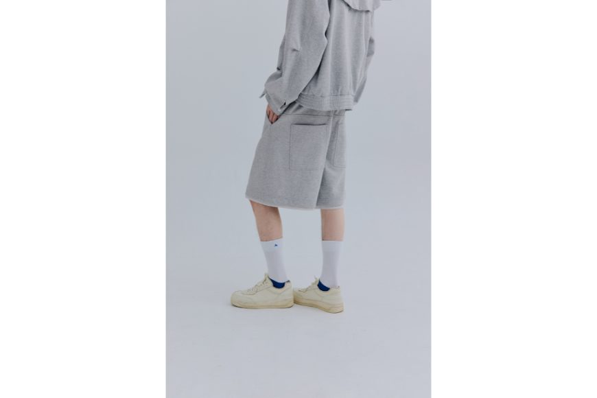 Layered Edge Sweatshorts (10)