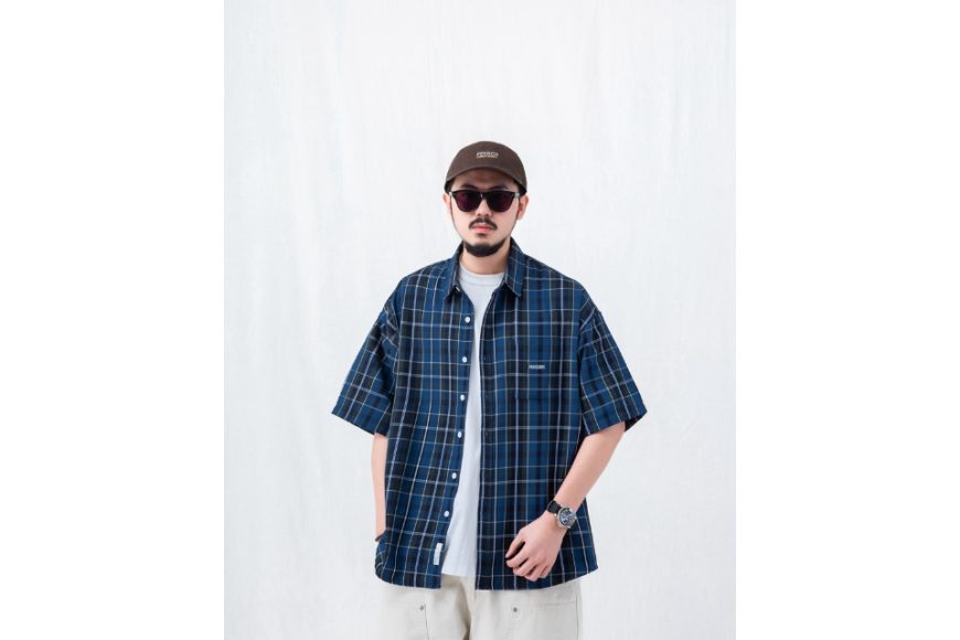 Loose-Fit Pocket Shirt (10)