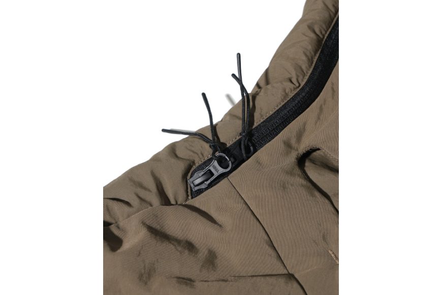 S26-C2-B Offset Void Crescent Bag (16)