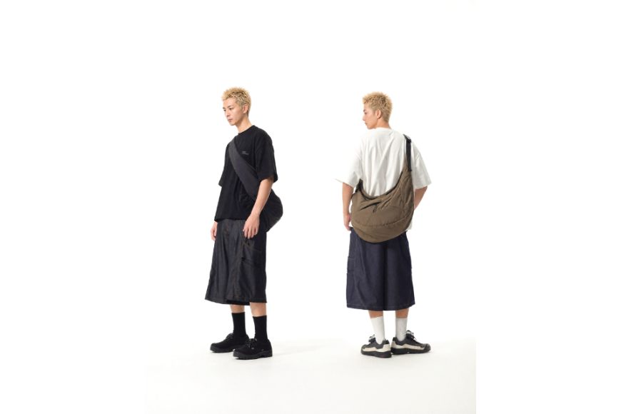 S26-C2-B Offset Void Crescent Bag (4)