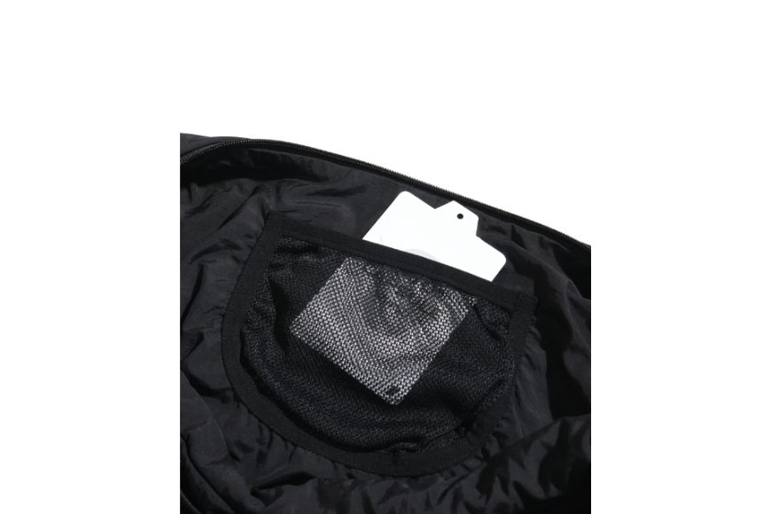 S26-C2-B Offset Void Crescent Bag (9)