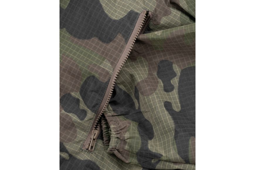 Ripstop Windbreaker (18)