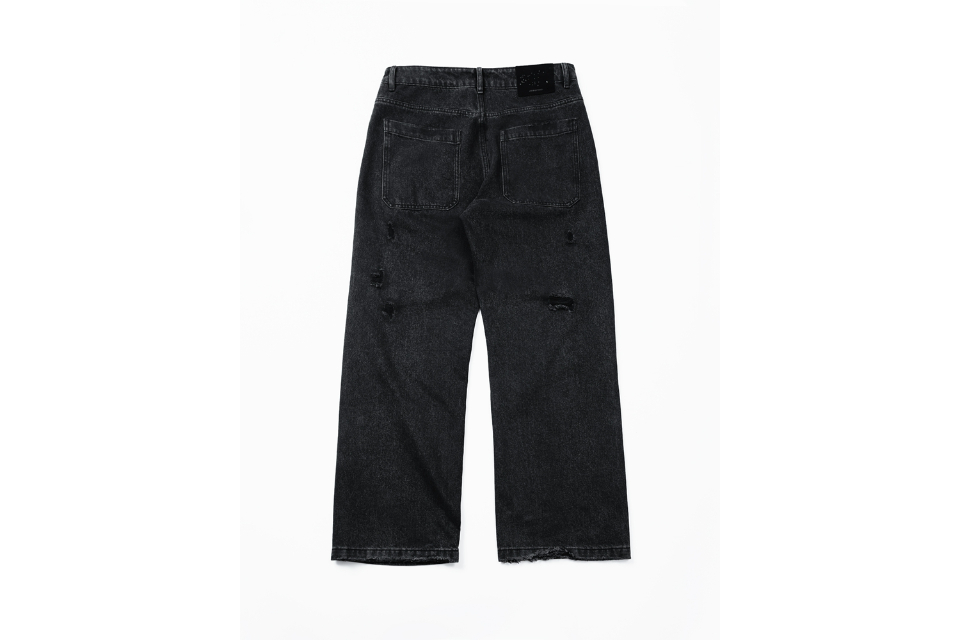 S26-P06 Distressed Jeans (7)