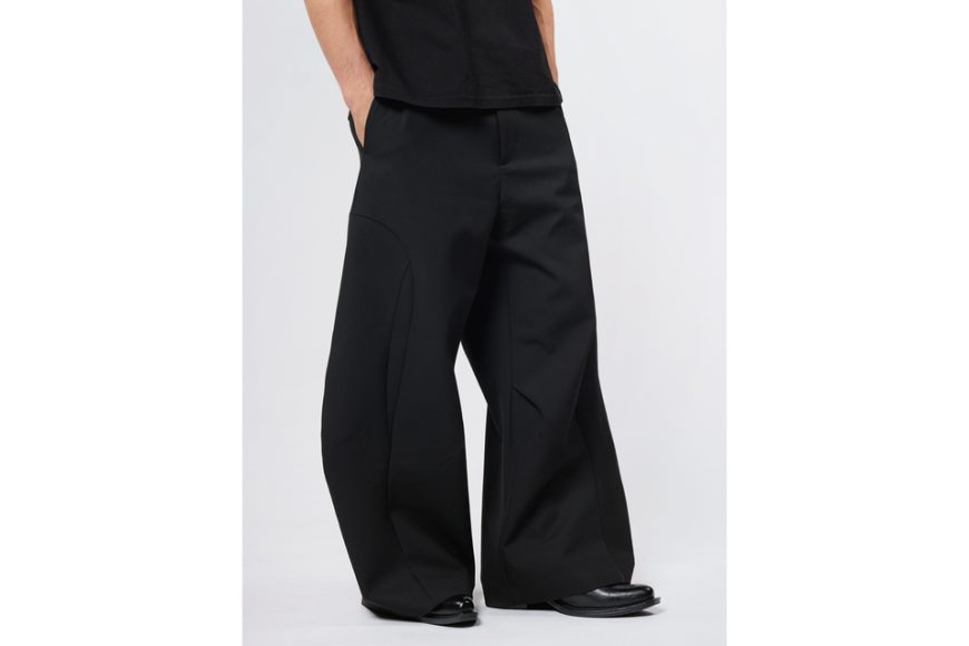 S26-P08 Wide-Leg Trousers (1)