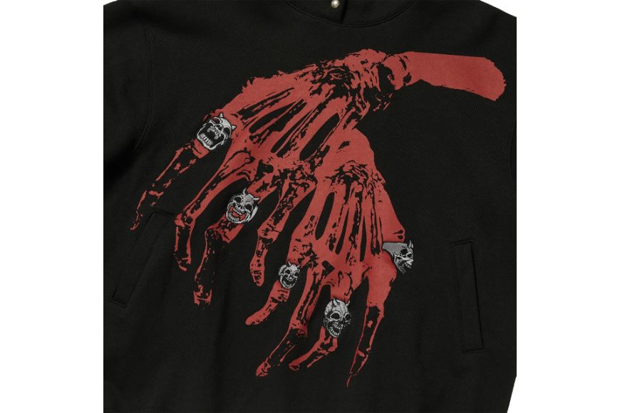 TC Bone Cross Hoodie (8)