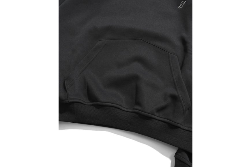 Arc Seam Hoodie (17)