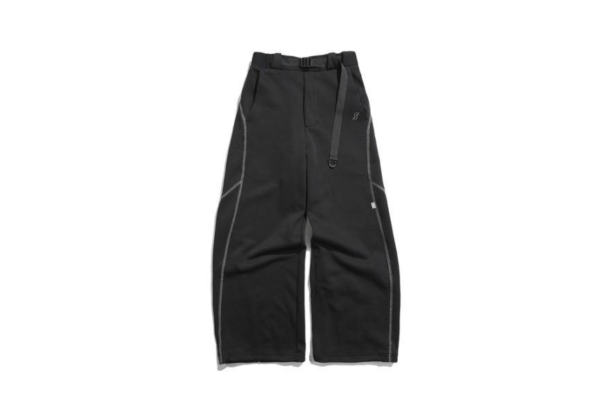 Arc Seam Sweat Pants (13)