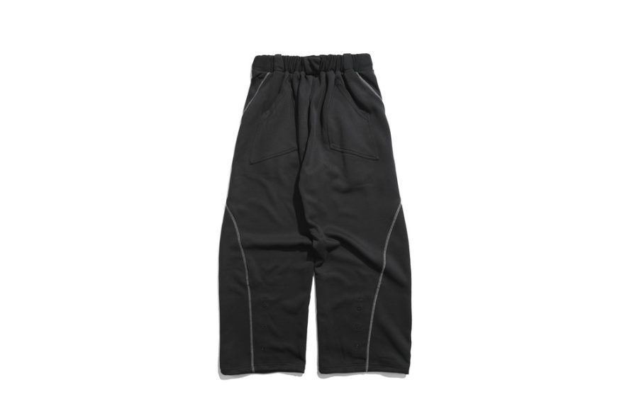 Arc Seam Sweat Pants (14)