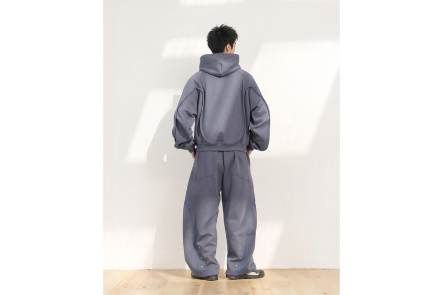 Arc Seam Sweat Pants (9)