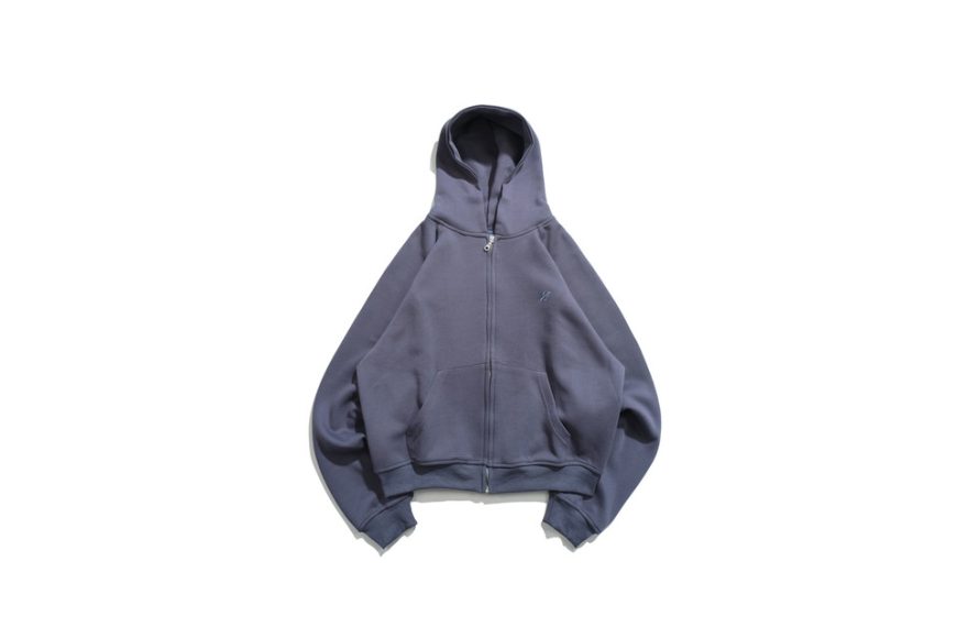 Arc Seam Zip Hoodie (11)