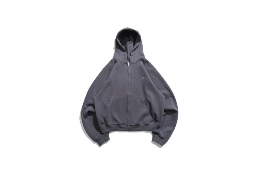 Arc Seam Zip Hoodie (13)