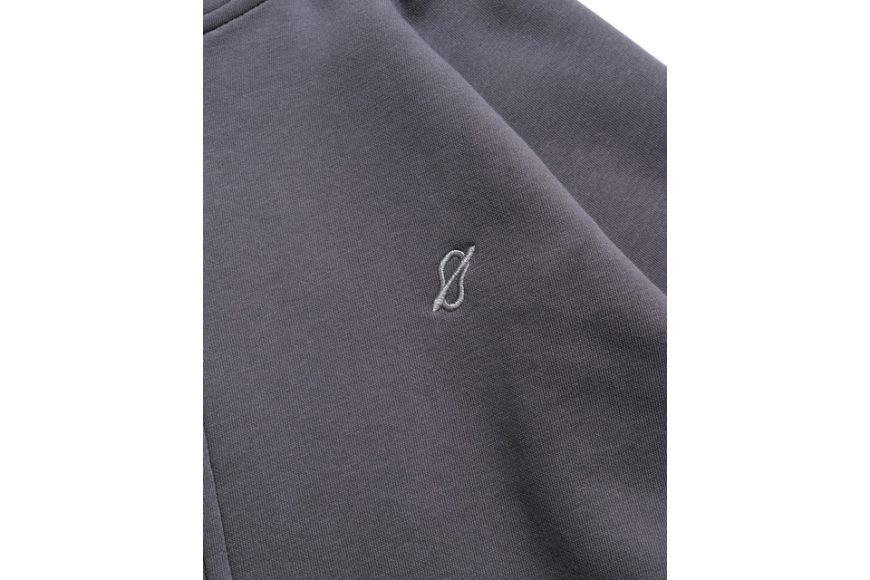 Arc Seam Zip Hoodie (21)