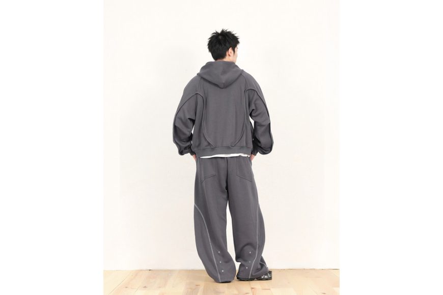 Arc Seam Zip Hoodie (3)