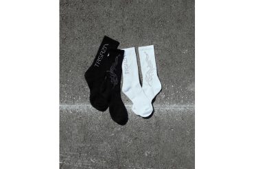 DEEP FEAR I TRSRZN Soar Socks (1)
