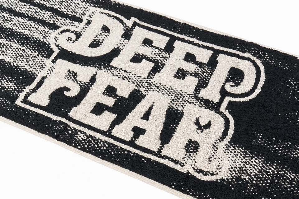 DEEP FEAR I TRSRZN Trophy Towel (7)