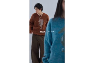 Hippocampus Sweater (1)